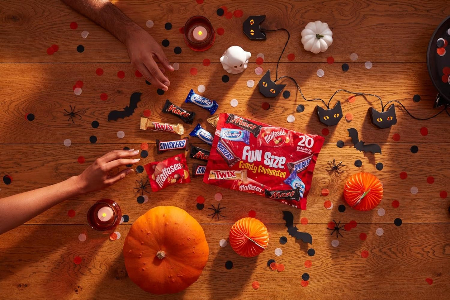 Mars, Snickers, Twix Chocolate Bars & More, Chocolate Multipack 385g, 20 Mixed Fun Size bars, Ideal for Gift, Snacks or Hamper
