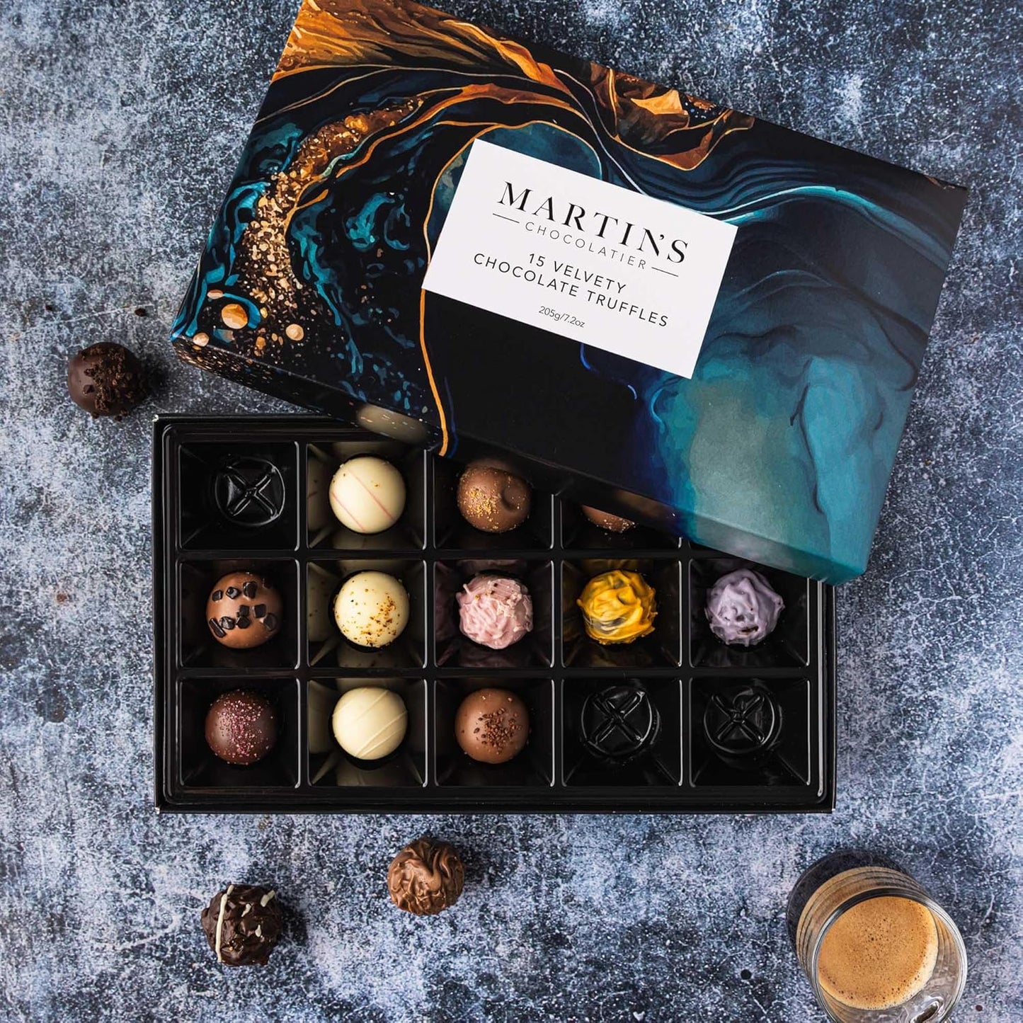 Martin’s Chocolatier Velvety Chocolate Truffle Collection | 15 Luxury Chocolates Gift Box | Milk, White, Dark Belgian Chocolate Assortment for Christmas, Birthdays, Anniversary & Celebrations (205g)