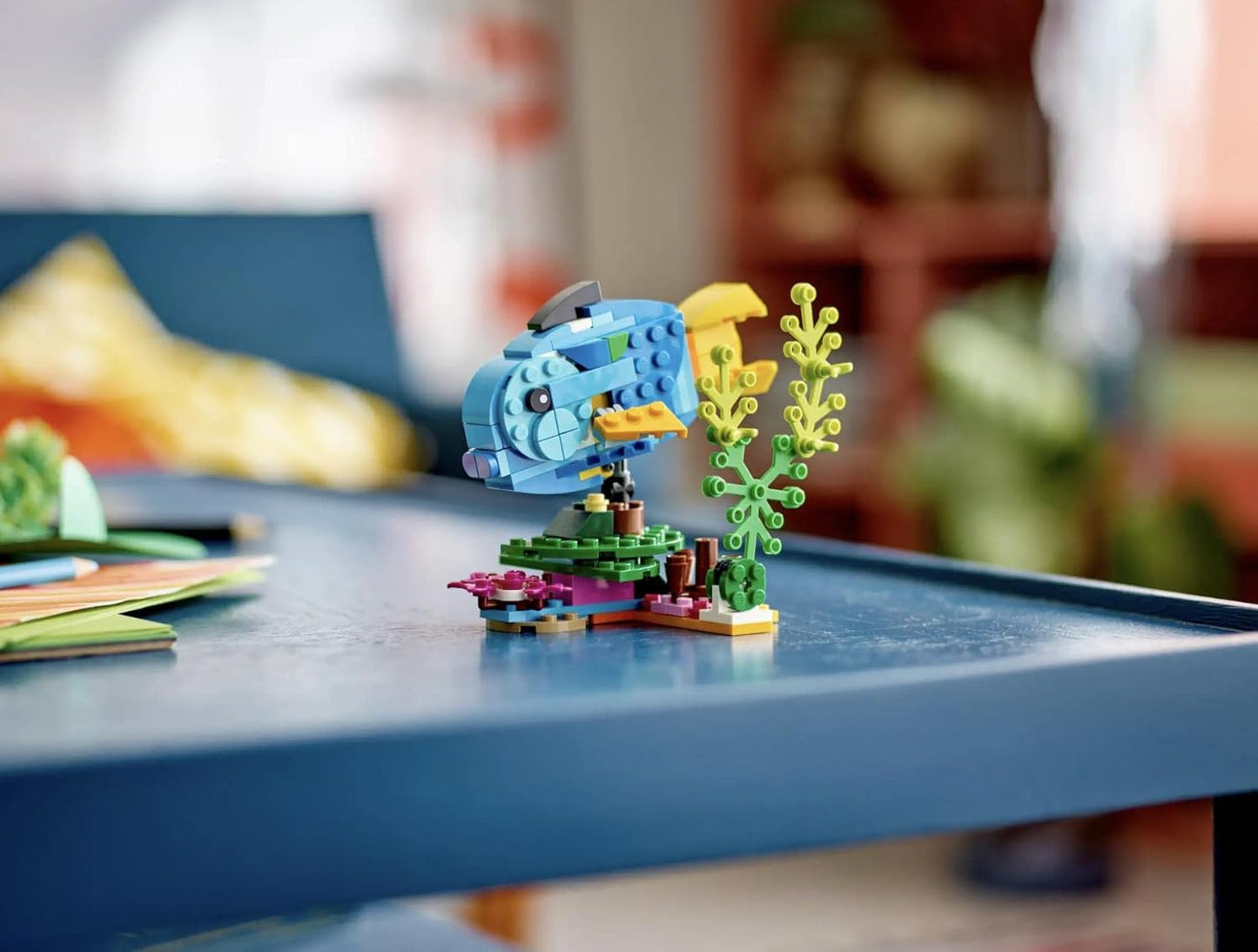 LEGO 31136 Creator 3 in 1 Exotic Parrot to Frog to Fish Animal Figures Building Toy, Creative Toys for Kids Aged 7 and up