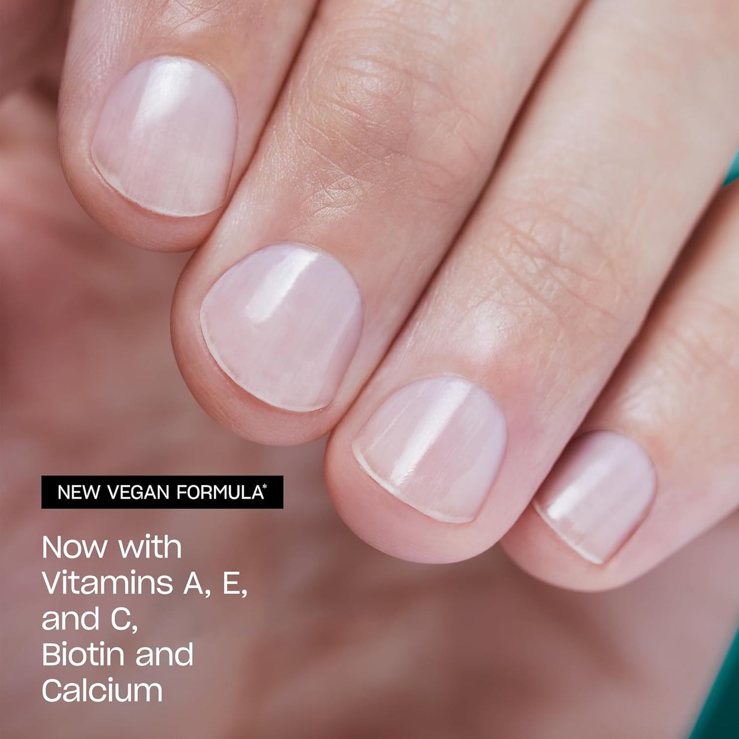 OPI Nail Envy Nail Polish | Nail Strengthener Treatment for Strong Natural Nails | Vegan Nail Repair and Strength for Damaged Nails I OPI Nail Polish, 15ml