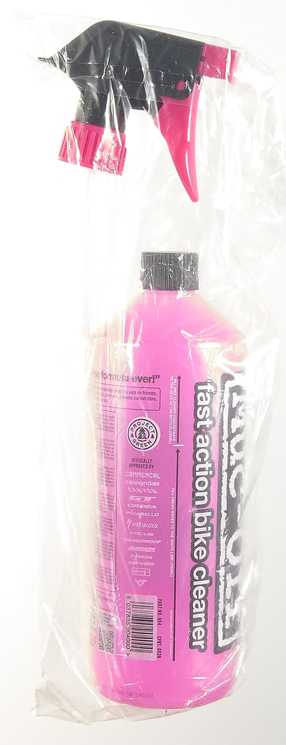 Muc-Off Nano-Tech Bike Cleaner, 1 Litre - Biodegradable Bike Cleaning and Bike Degreaser Spray - Fast-Action Bike Wash for MTB, Road, Gravel, eBikes, Black