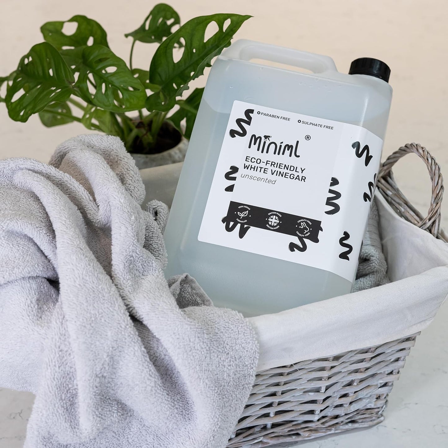 Miniml Eco White Vinegar Cleaning - All Natural Multi-Surface & Multi-Purpose Cleaner, Limescale Remover, Laundry Softener & More - 100% Vegan & Cruelty Free (5L (Pack of 1)